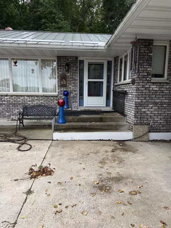 Baraboo, WI 53913,E12865 County Road W