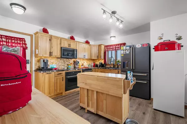 Fond Du Lac, WI 54935,137 Prairie Road