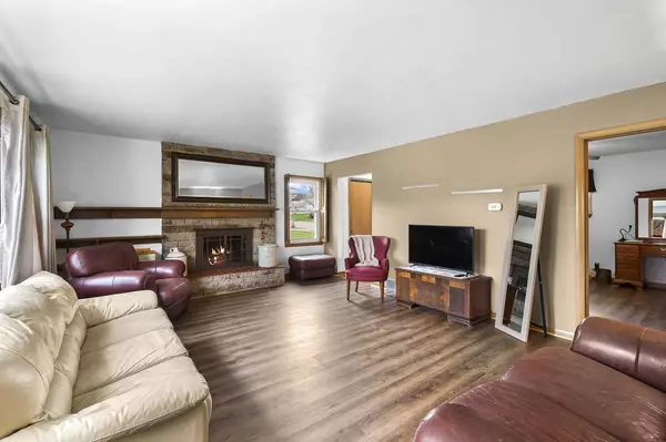 Waunakee, WI 53597,210 Pleasant Drive