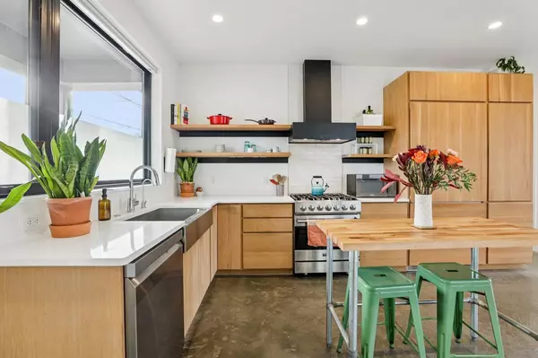 Madison, WI 53704,256 Waubesa Street