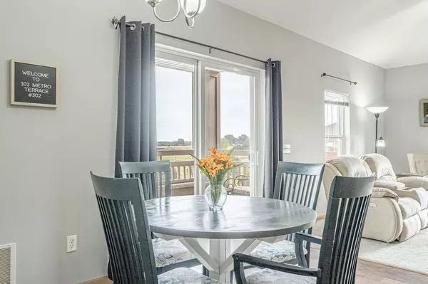 Madison, WI 53718,101 METRO Terrace #302