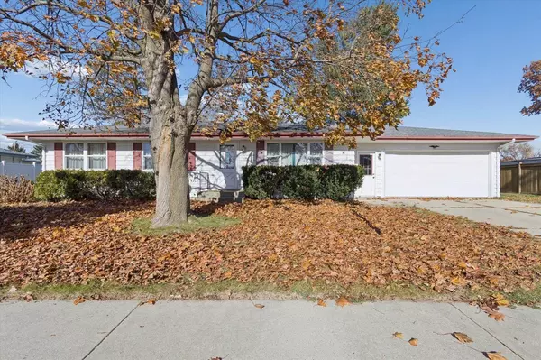 Janesville, WI 53546,242 W Burbank Avenue