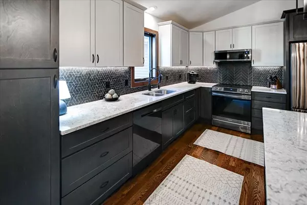 Sun Prairie, WI 53590,2828 Northwynde Passage