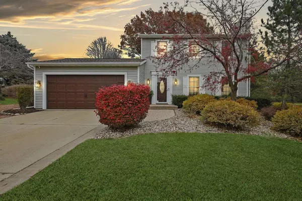 Oregon, WI 53575,938 Johnson Avenue