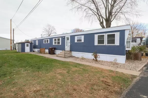 1025 Oak Avenue #106, Onalaska, WI 54650