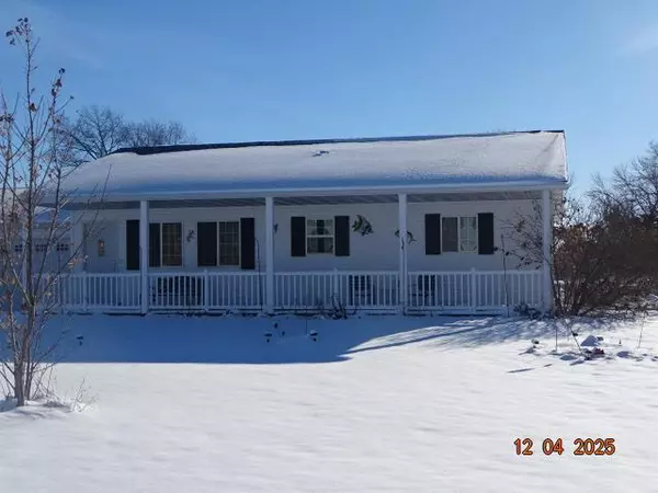 Montello, WI 53949,2739 W White Tail Lane
