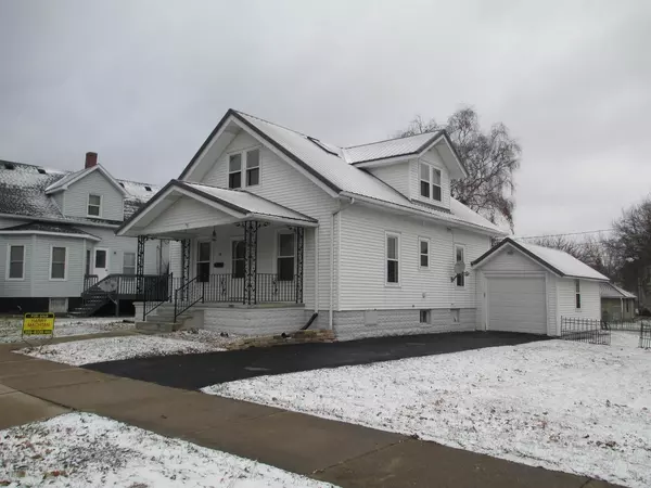 516 Elizabeth St Street, Baraboo, WI 53913