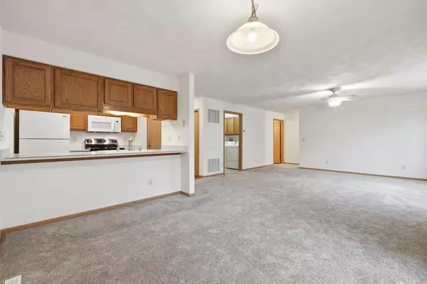 Sun Prairie, WI 53590,1191-1199 Stonewood Crossing