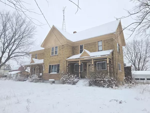 N1674 High Street, Manchester, WI 53946