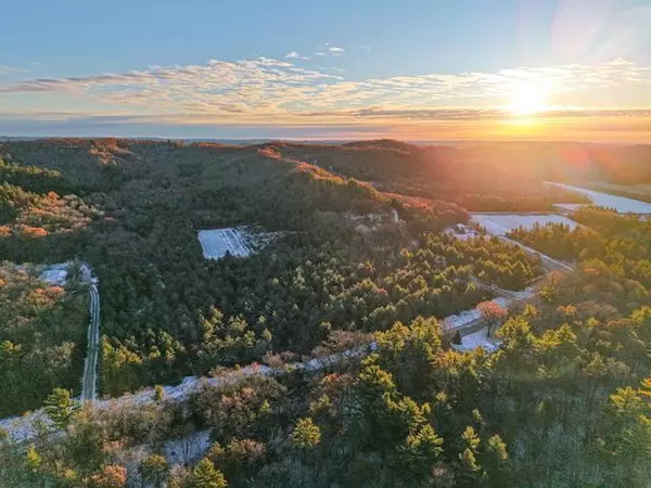 1080 Admiral Road Road, Black River Falls, WI 54656