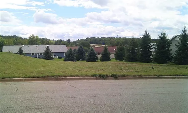 792 & 794 STONE RIDGE DRIVE,  Mosinee,  WI 54455