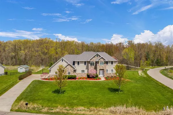 2316 FALCONS COVE, Stevens Point, WI 54482