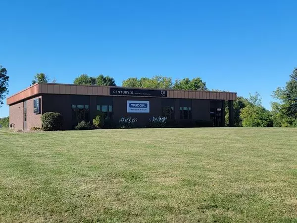 700 E DIVISION STREET, Neillsville, WI 54456