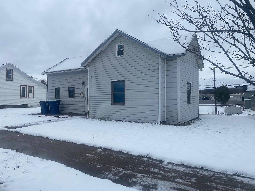 Wausau, WI 54401,1007 S 3RD AVENUE