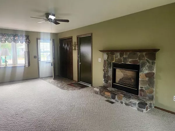 Wisconsin Rapids, WI 54494,7650 MEADOWLARK LANE