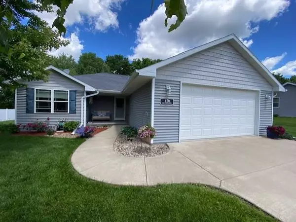 420 RED TAIL DRIVE, Amherst, WI 54406