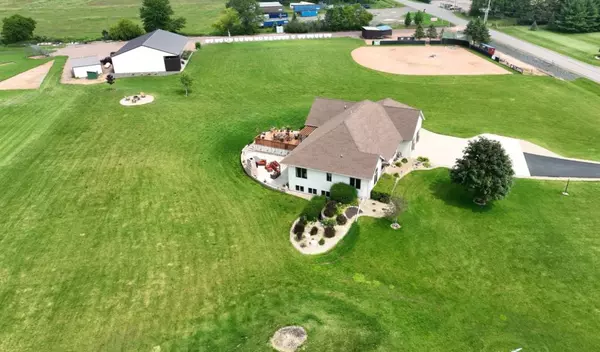 9206 MILL CREEK DRIVE, Marshfield, WI 54449