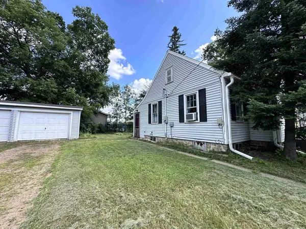 Wisconsin Rapids, WI 54495,830 CHASE STREET