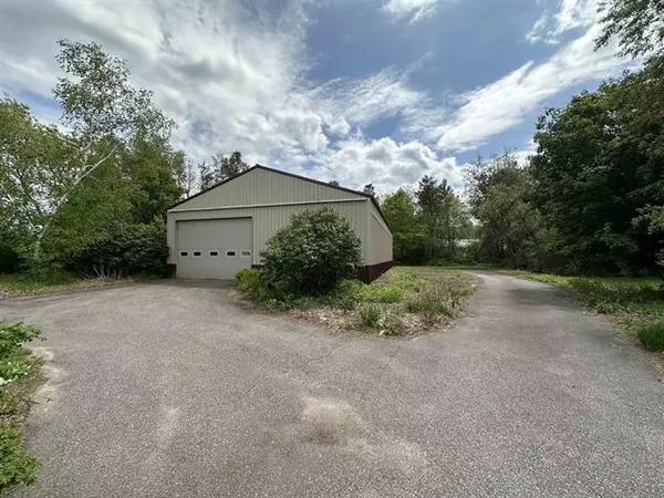 Kronenwetter, WI 54555,2345 SUNNY MEADOW DRIVE