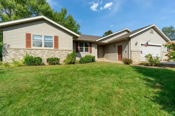 3002 CROSSTRAIL LANE, Weston, WI 54476