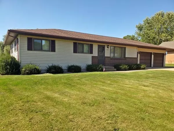 10661 APACHE AVENUE,  Auburndale,  WI 54412