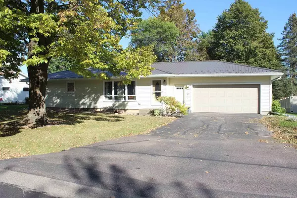 1605 N PALMETTO AVENUE, Marshfield, WI 54449