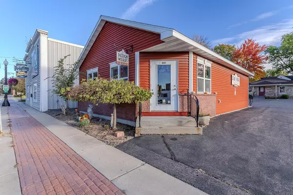 401 MAIN STREET, Mosinee, WI 54455