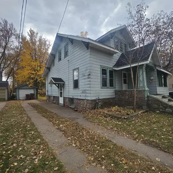 Stevens Point, WI 54481,1309 FOURTH AVENUE