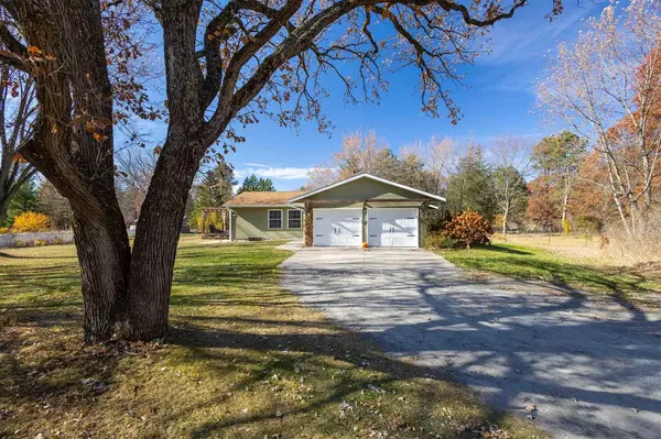 1003 CRANMOOR ROAD, Nekoosa, WI 54457