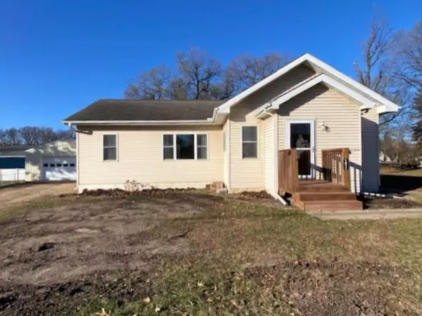 1611 LA CRESCENT STREET, WI 54603