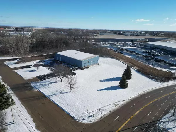 Oshkosh, WI 54904,2695 BADGER AVENUE