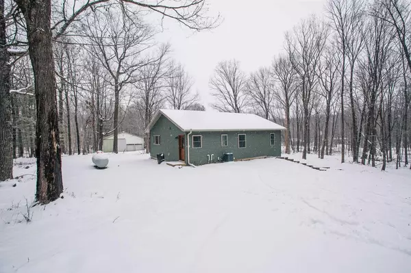 Neillsville, WI 54456,W7177 PINE CREEK ROAD