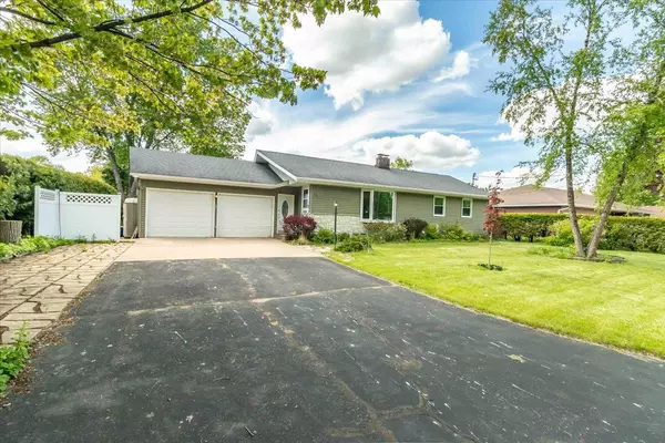 Wisconsin Rapids, WI 54495,2931 NORTH AVENUE