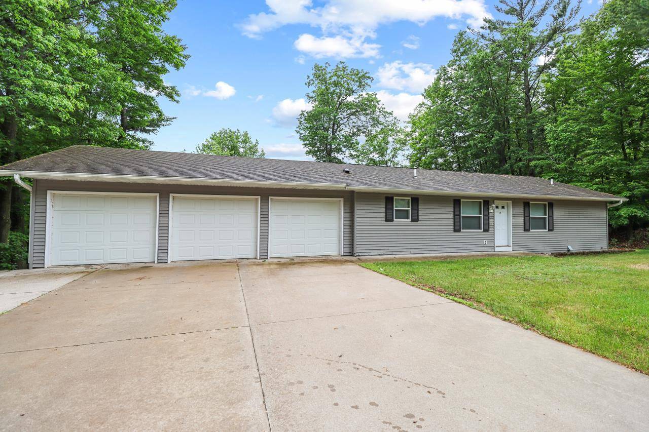 403 HILLSIDE ROAD, Rhinelander, WI 54501