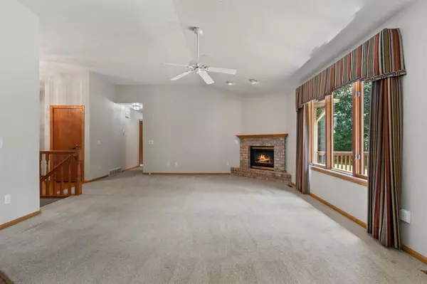 Wisconsin Rapids, WI 54494,1096 LEXUS LANE