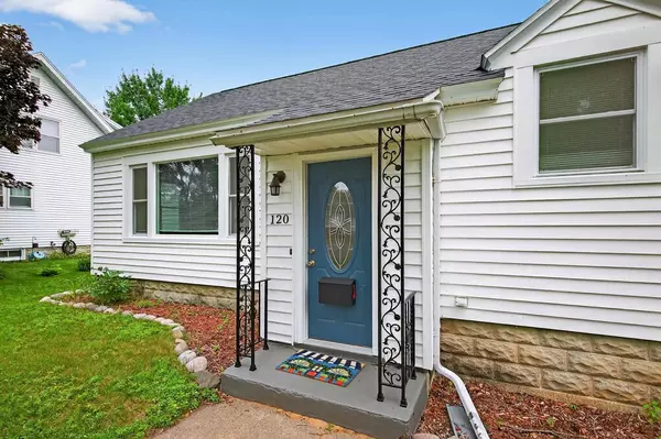 120 ADAMS AVENUE, Port Edwards, WI 54469