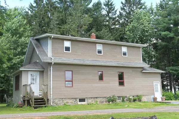 W4852 ELM AVENUE,  Stetsonville,  WI 54480