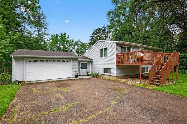 8210 GROVE AVENUE, Wisconsin Rapids, WI 54494