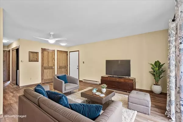 Marshfield, WI 54449,900 SAWYER DRIVE