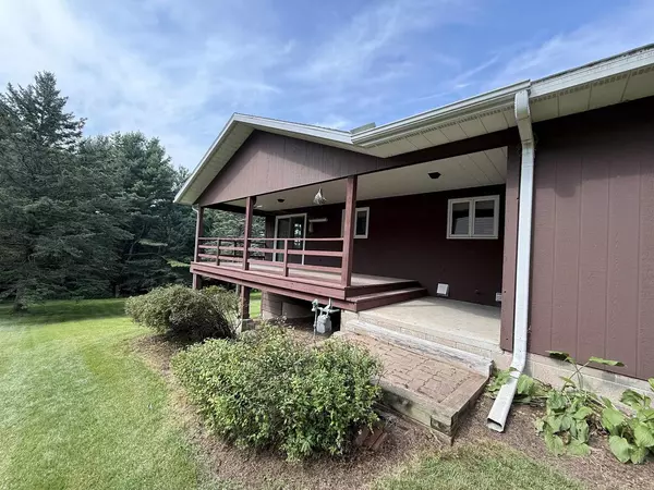 Wausau, WI 54403,1607 WOODLAND RIDGE ROAD