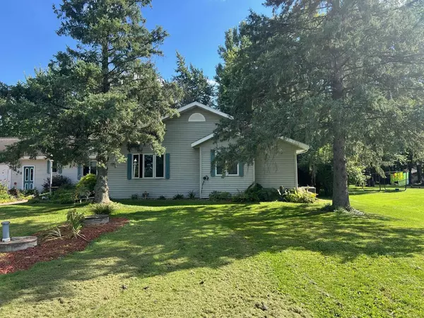 Marshfield, WI 54449,8483 COUNTY ROAD Y