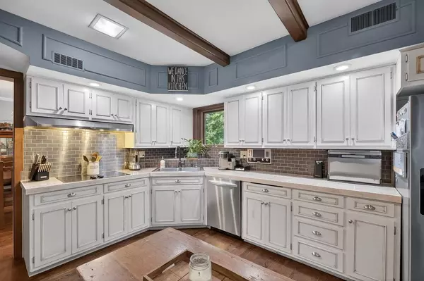 Wisconsin Rapids, WI 54494,811 WITTER STREET