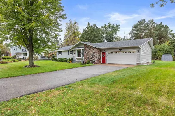 Stevens Point, WI 54481,1909 LYNDA LANE