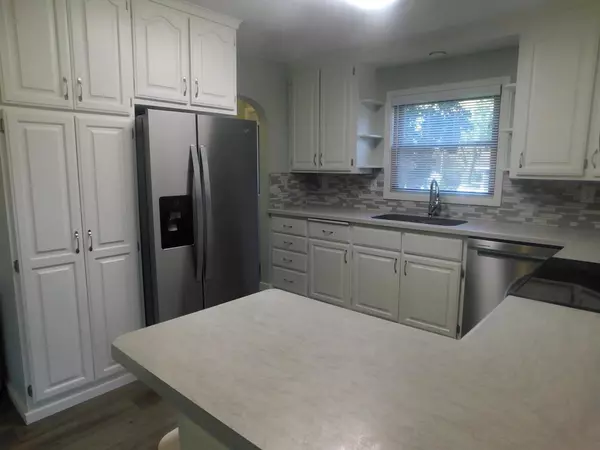 Merrill, WI 54452,1608 E 9TH STREET