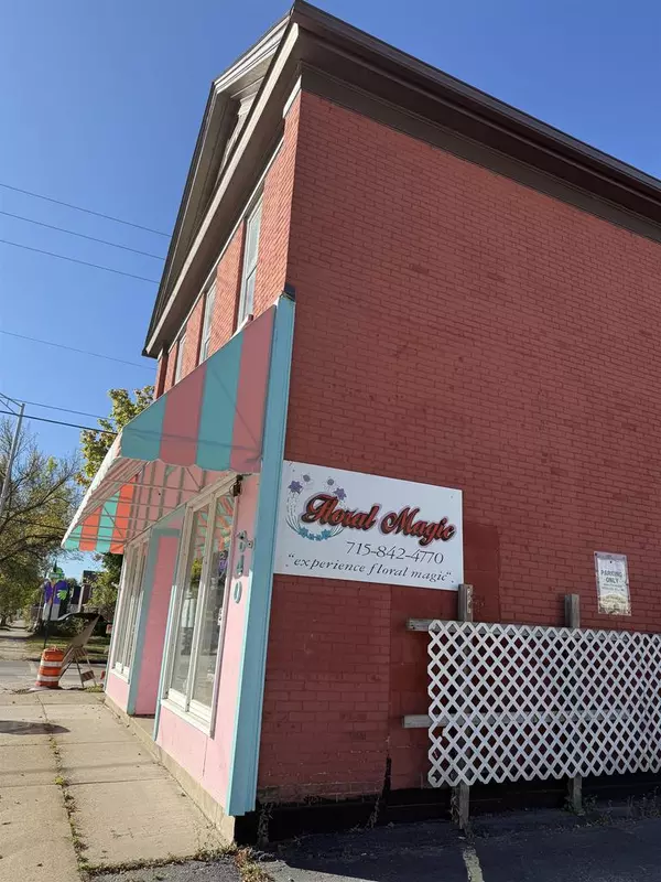 Wausau, WI 54401,840 S 3RD AVENUE