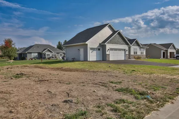 Marshfield, WI 54449,1609 E 21ST STREET