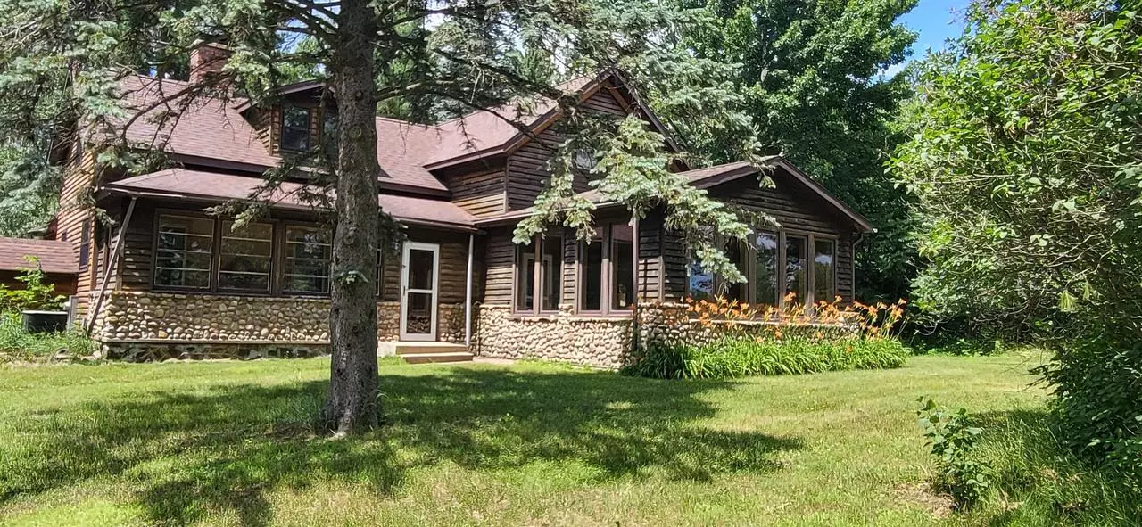 2496 ELLIS ROAD, Custer, WI 54423