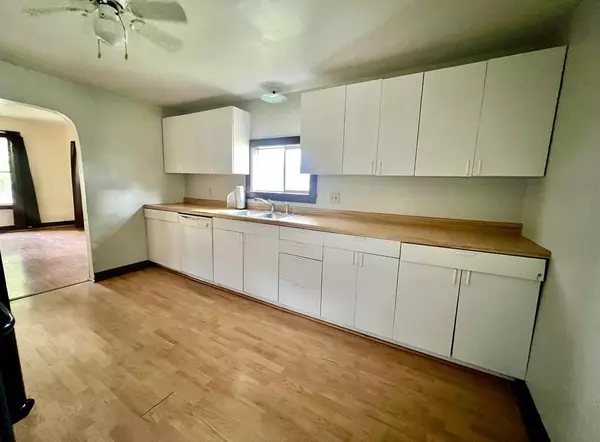 Stevens Point, WI 54481,481 W HARDING AVENUE