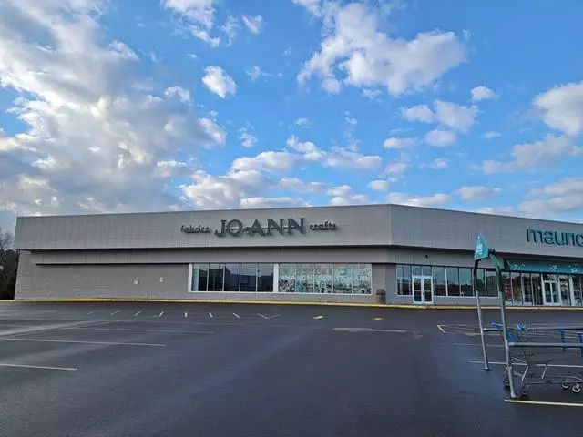 1919 N CENTRAL AVENUE, Marshfield, WI 54449