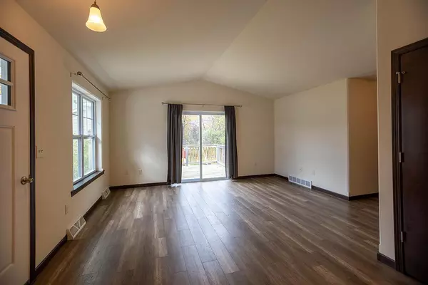 Weston, WI 54476,4924-4922 ANNABELLE COURT